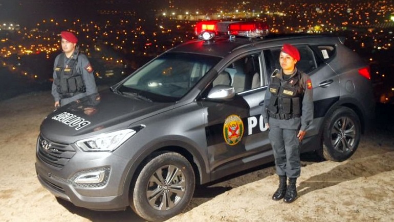 Miembros del Escuadrón de Emergencia de la Policía Nacional de Perú Miembros del Escuadrón de Emergencia de la Policía Nacional de Perú