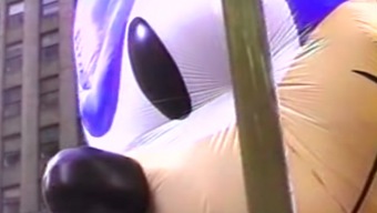 Reaparecen imágenes del espectacular accidente de Sonic en el desfile de Acción de Gracias